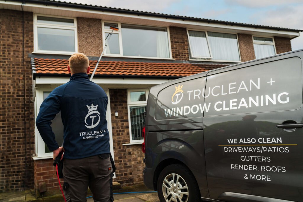 Window Cleaning in Manchester, Stockport, Wilmslow, Knutsford, Cheshire