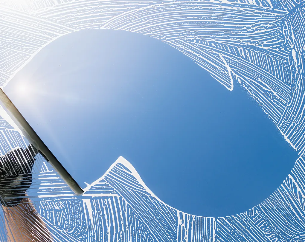 window cleaning in manchester